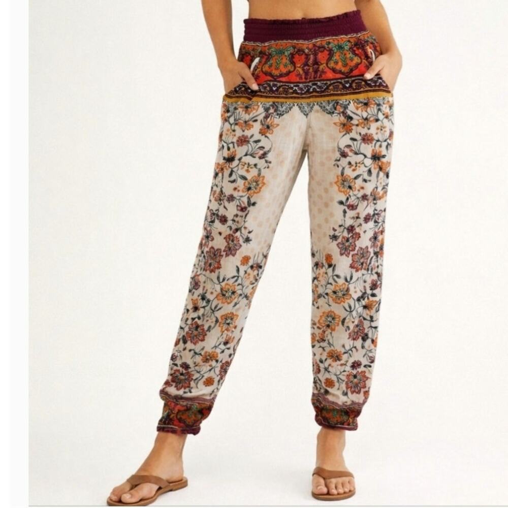 Free People Floral Boho Harem Pants
Oversized S Cream Wide Waist Festival Hippie